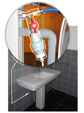 Création du point d’eau par dérivation sous un lavabo